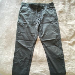 Banana Republic Men’s dark grey chino 32x30